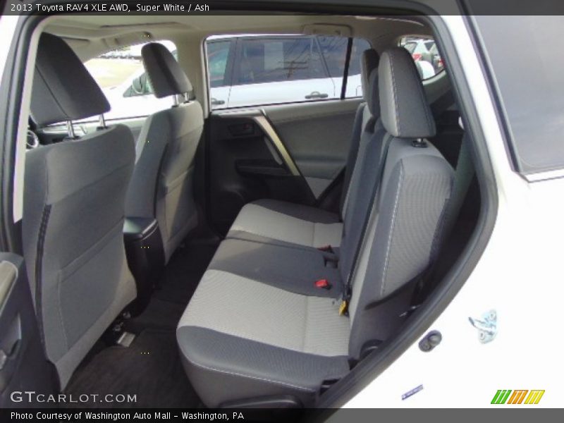 Super White / Ash 2013 Toyota RAV4 XLE AWD