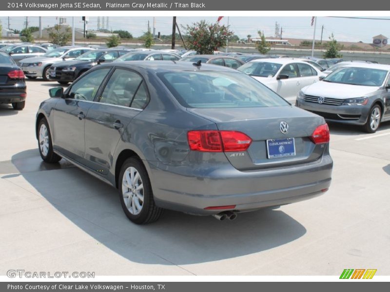Platinum Gray Metallic / Titan Black 2014 Volkswagen Jetta SE Sedan