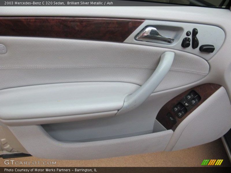 Door Panel of 2003 C 320 Sedan