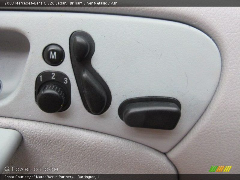 Controls of 2003 C 320 Sedan