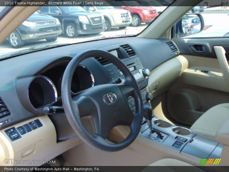 Blizzard White Pearl / Sand Beige 2010 Toyota Highlander