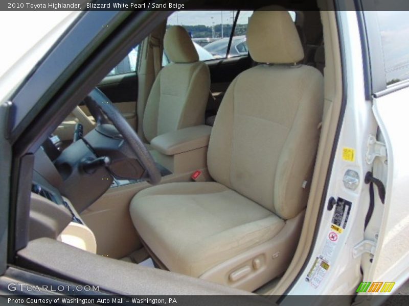 Blizzard White Pearl / Sand Beige 2010 Toyota Highlander