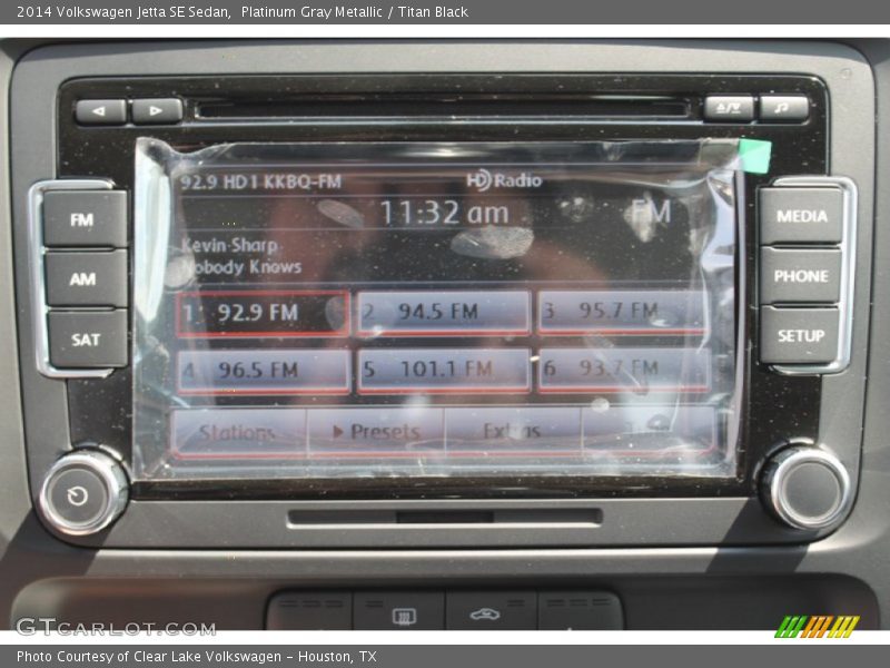 Platinum Gray Metallic / Titan Black 2014 Volkswagen Jetta SE Sedan