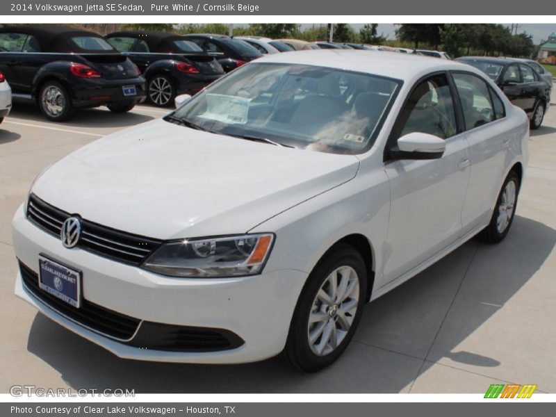 Pure White / Cornsilk Beige 2014 Volkswagen Jetta SE Sedan