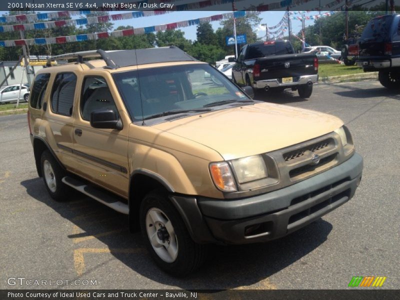 Front 3/4 View of 2001 Xterra SE V6 4x4