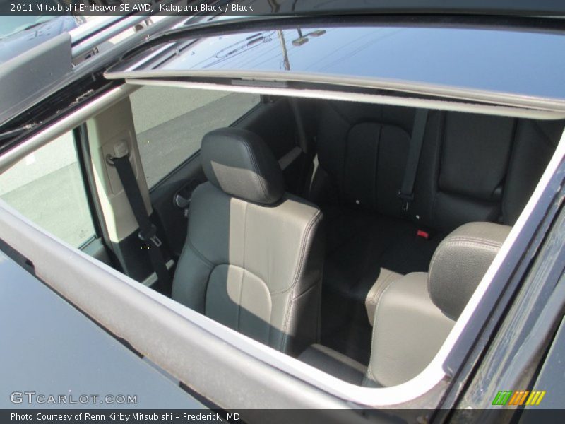 Kalapana Black / Black 2011 Mitsubishi Endeavor SE AWD