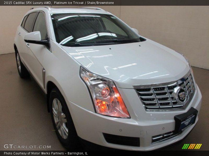 Platinum Ice Tricoat / Shale/Brownstone 2015 Cadillac SRX Luxury AWD