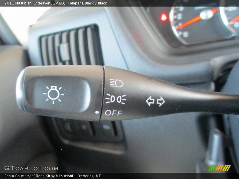 Kalapana Black / Black 2011 Mitsubishi Endeavor SE AWD