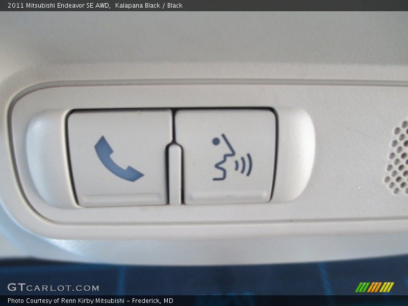 Kalapana Black / Black 2011 Mitsubishi Endeavor SE AWD