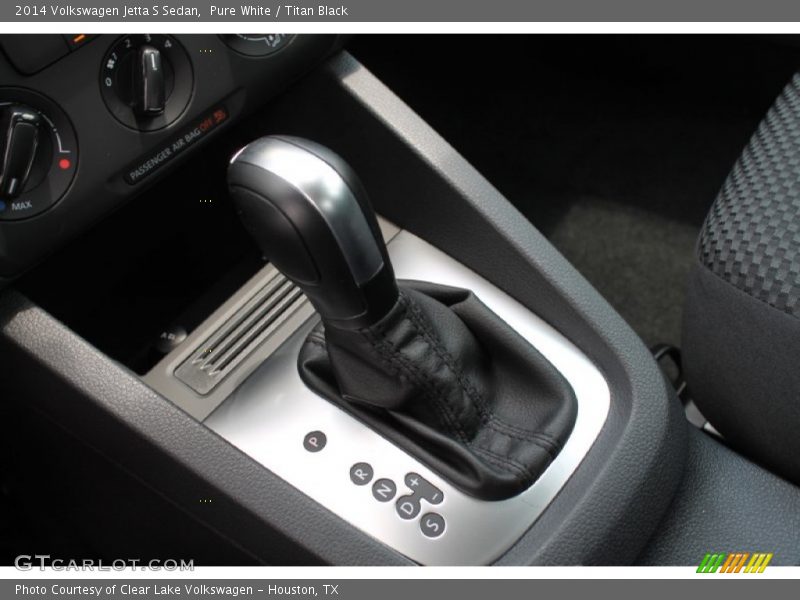 Pure White / Titan Black 2014 Volkswagen Jetta S Sedan