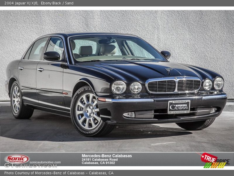 Ebony Black / Sand 2004 Jaguar XJ XJ8