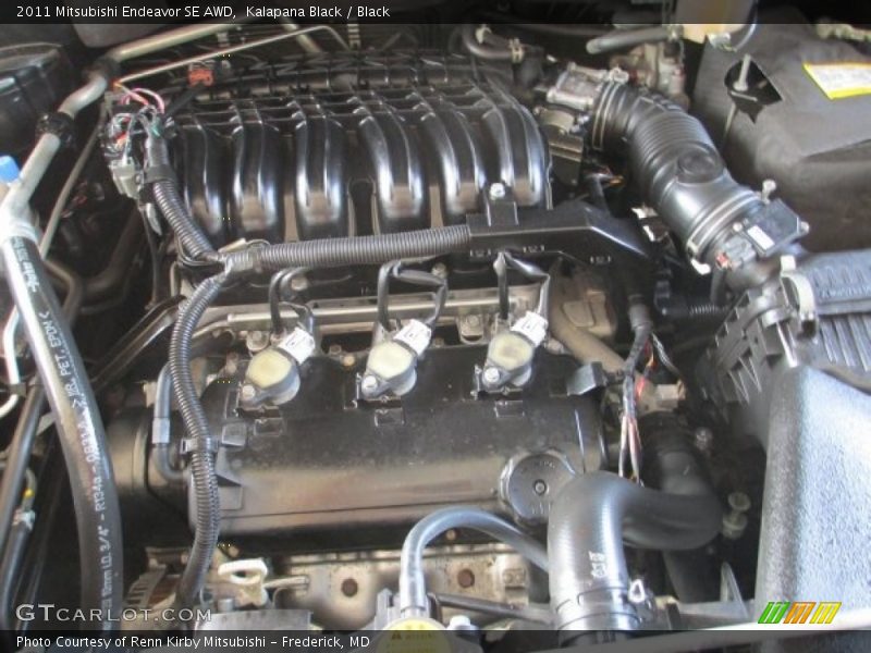 Kalapana Black / Black 2011 Mitsubishi Endeavor SE AWD