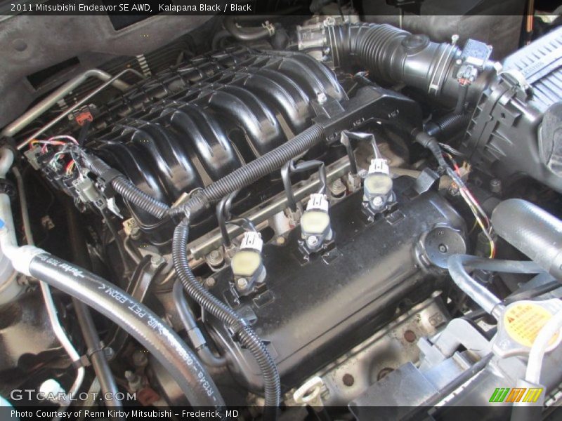 Kalapana Black / Black 2011 Mitsubishi Endeavor SE AWD