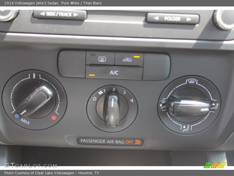 Pure White / Titan Black 2014 Volkswagen Jetta S Sedan