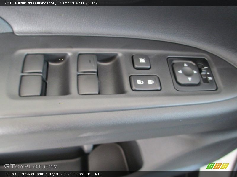 Controls of 2015 Outlander SE