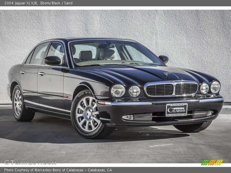 Ebony Black / Sand 2004 Jaguar XJ XJ8