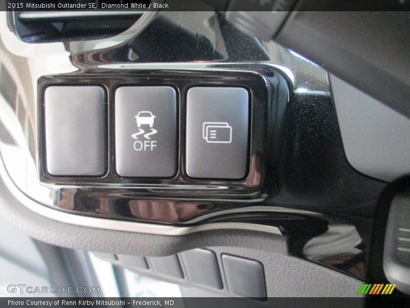 Controls of 2015 Outlander SE