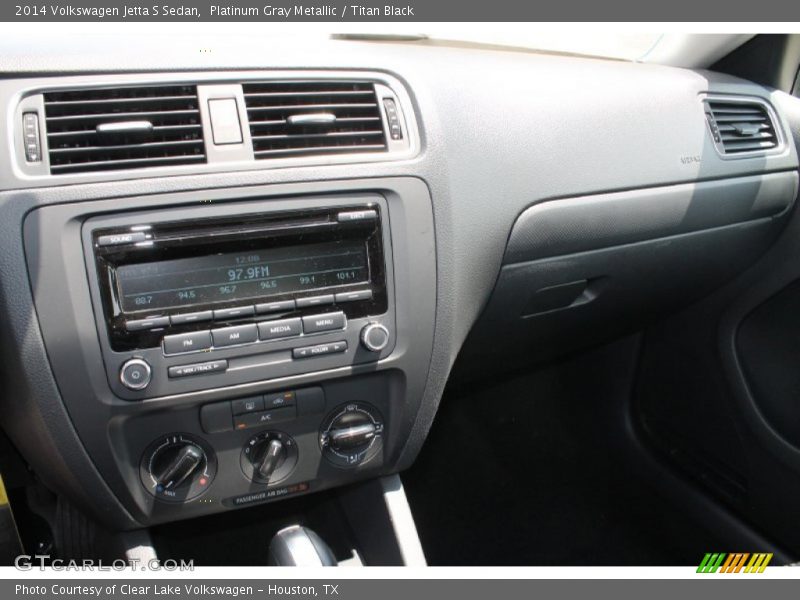 Platinum Gray Metallic / Titan Black 2014 Volkswagen Jetta S Sedan