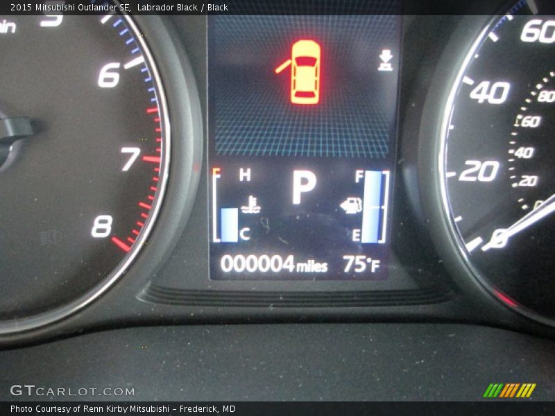 Labrador Black / Black 2015 Mitsubishi Outlander SE
