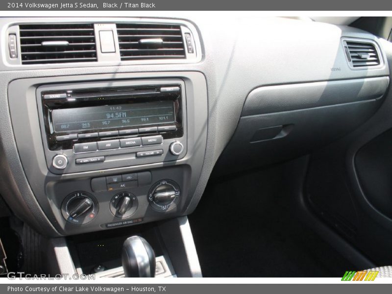 Black / Titan Black 2014 Volkswagen Jetta S Sedan