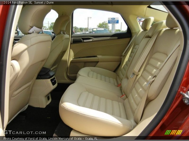 Sunset / Dune 2014 Ford Fusion SE
