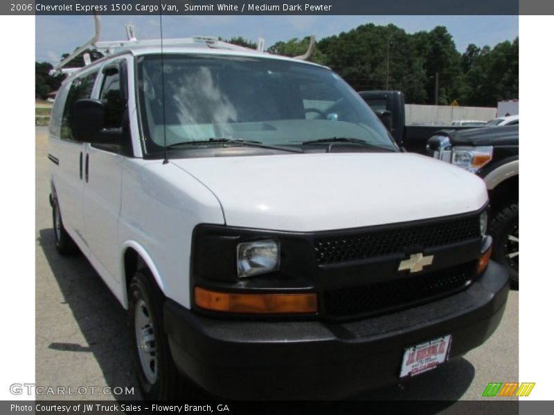 Summit White / Medium Dark Pewter 2006 Chevrolet Express 1500 Cargo Van