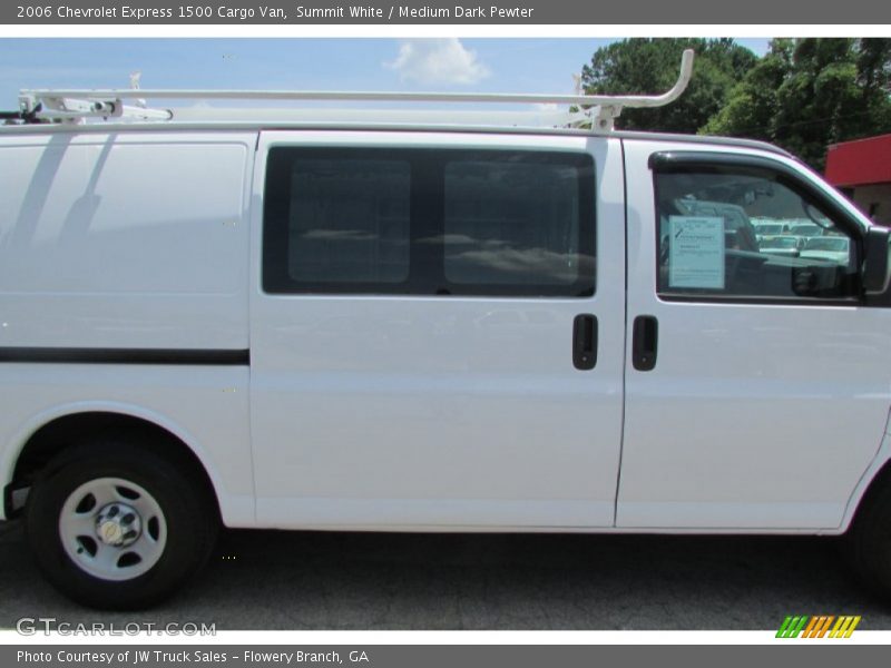 Summit White / Medium Dark Pewter 2006 Chevrolet Express 1500 Cargo Van