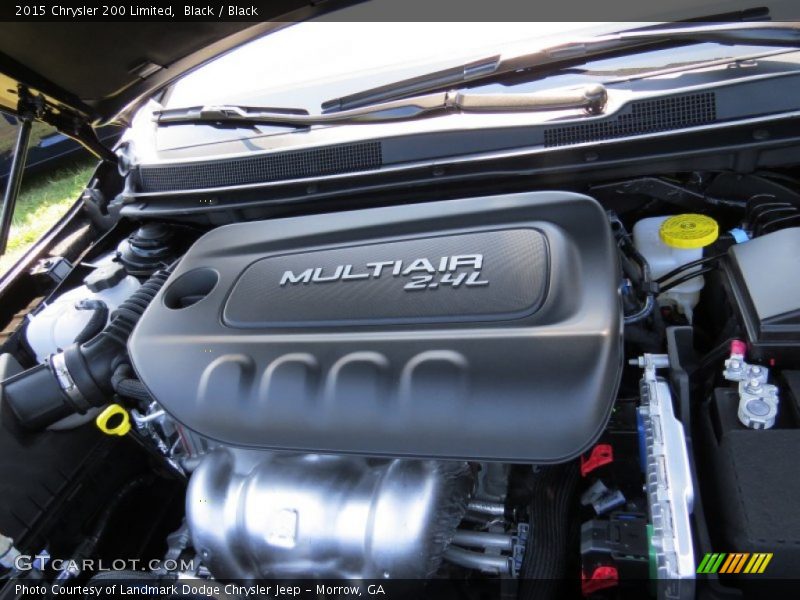 Black / Black 2015 Chrysler 200 Limited