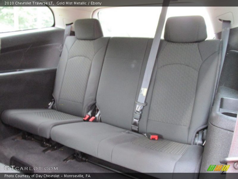 Gold Mist Metallic / Ebony 2010 Chevrolet Traverse LT