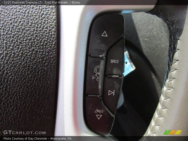 Gold Mist Metallic / Ebony 2010 Chevrolet Traverse LT