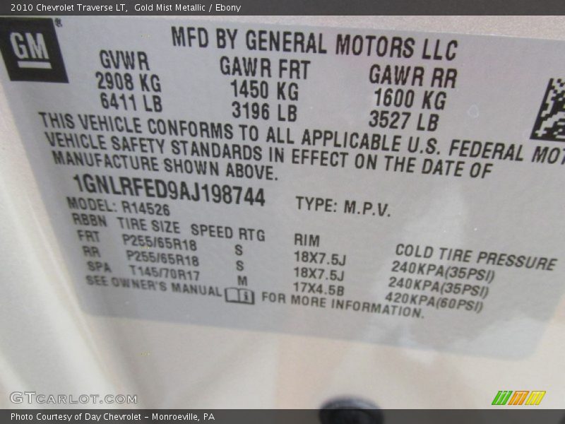 Gold Mist Metallic / Ebony 2010 Chevrolet Traverse LT