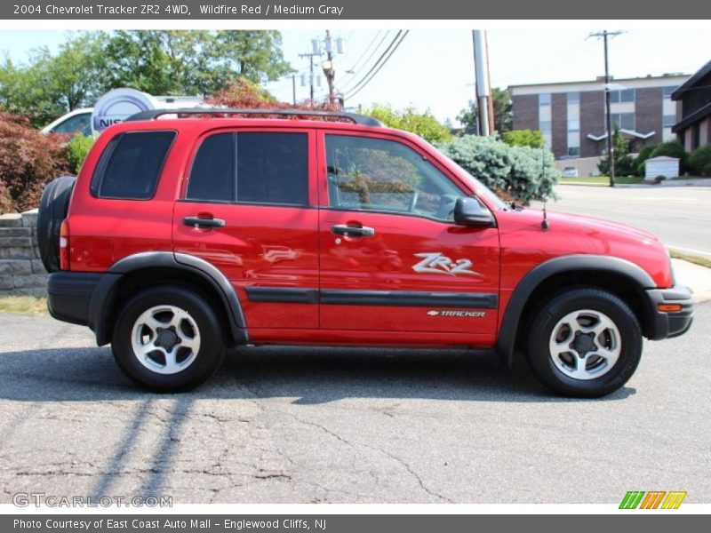 Wildfire Red / Medium Gray 2004 Chevrolet Tracker ZR2 4WD