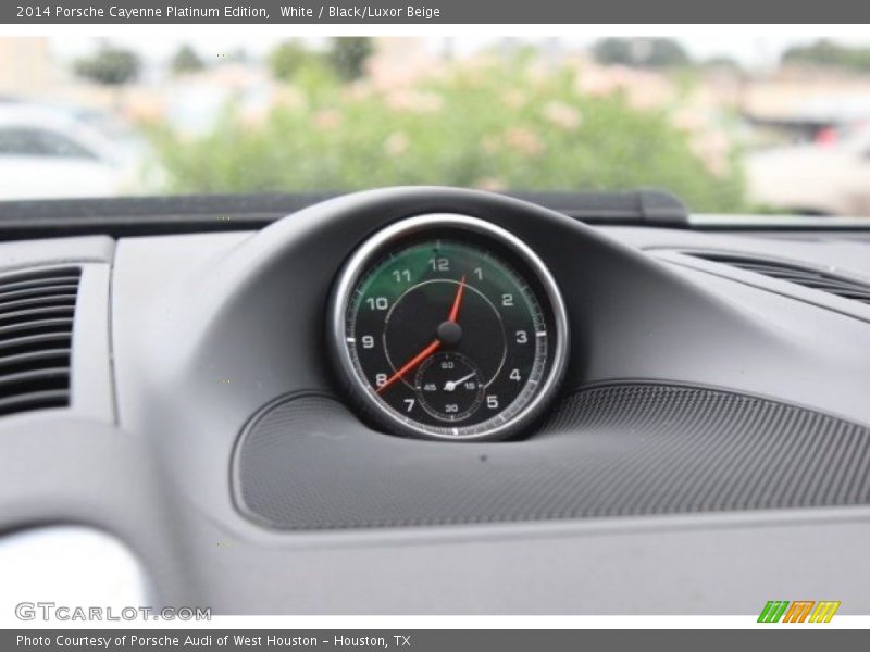  2014 Cayenne Platinum Edition Platinum Edition Gauges