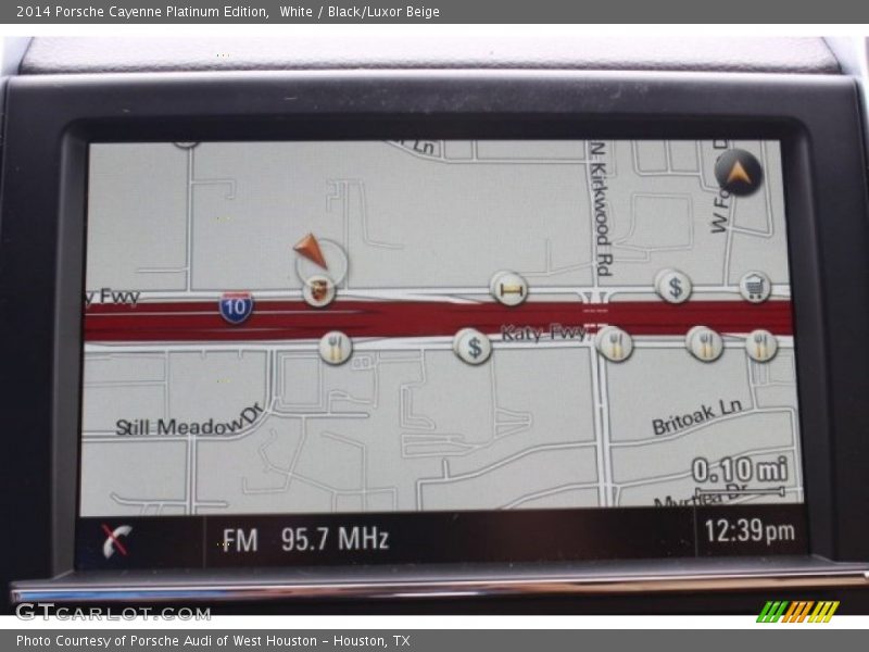 Navigation of 2014 Cayenne Platinum Edition