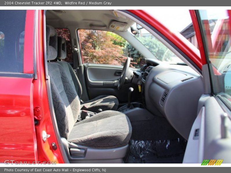 Wildfire Red / Medium Gray 2004 Chevrolet Tracker ZR2 4WD