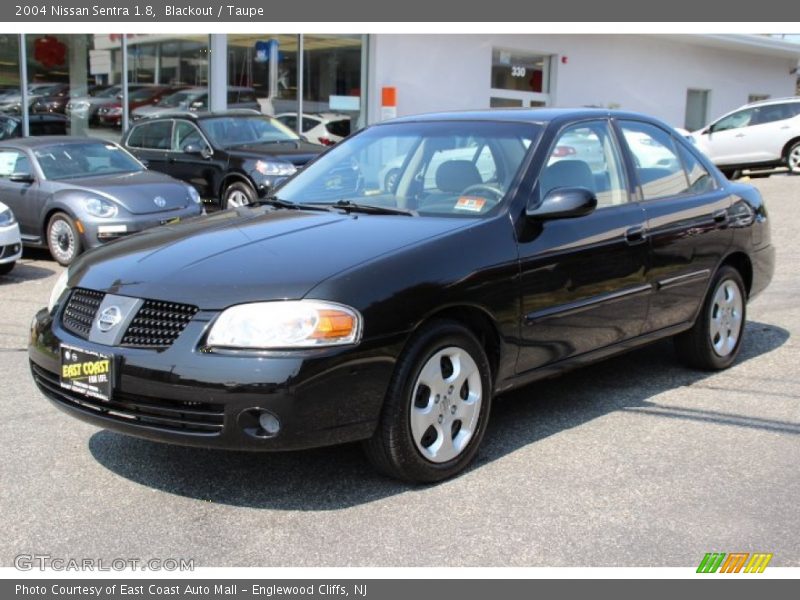 Blackout / Taupe 2004 Nissan Sentra 1.8