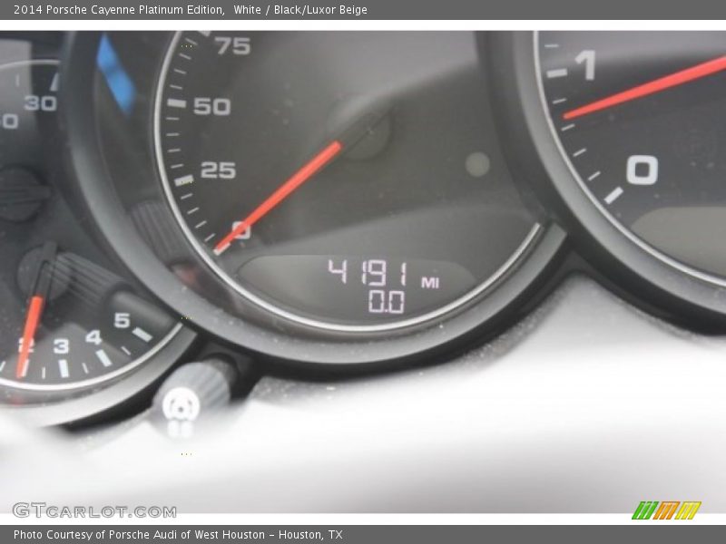 White / Black/Luxor Beige 2014 Porsche Cayenne Platinum Edition