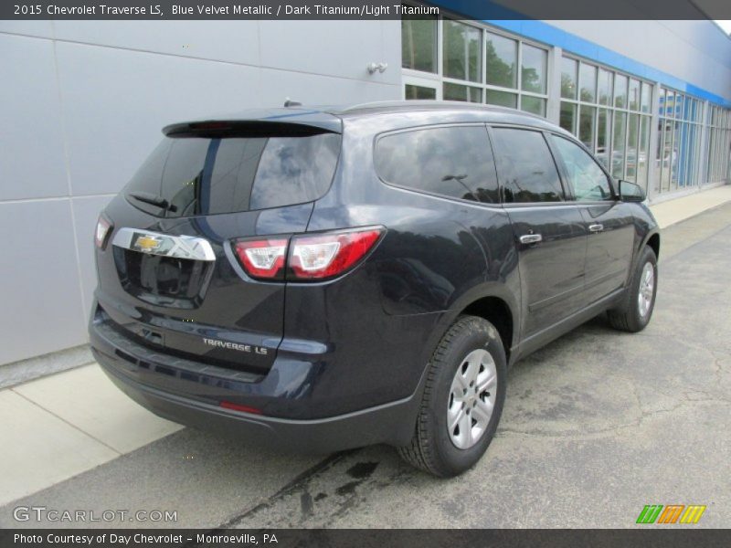 Blue Velvet Metallic / Dark Titanium/Light Titanium 2015 Chevrolet Traverse LS