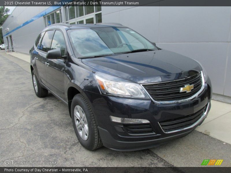 Blue Velvet Metallic / Dark Titanium/Light Titanium 2015 Chevrolet Traverse LS