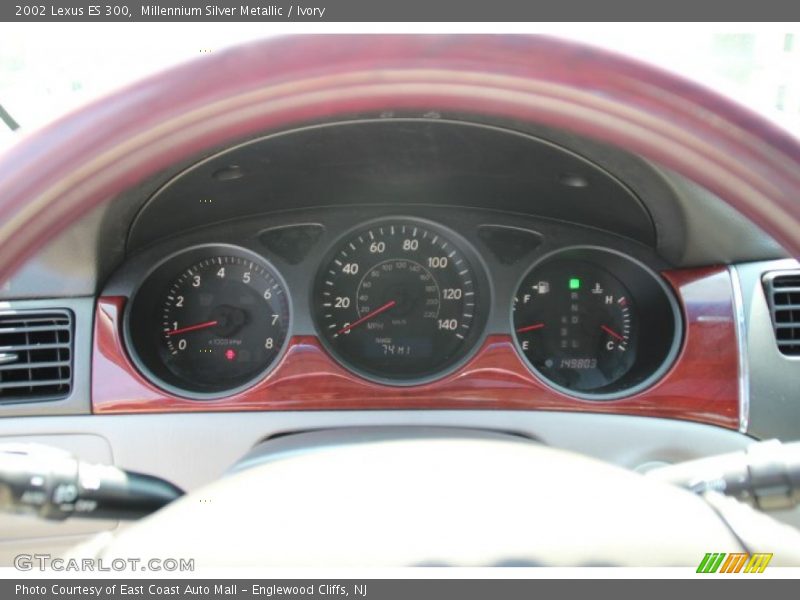 Millennium Silver Metallic / Ivory 2002 Lexus ES 300