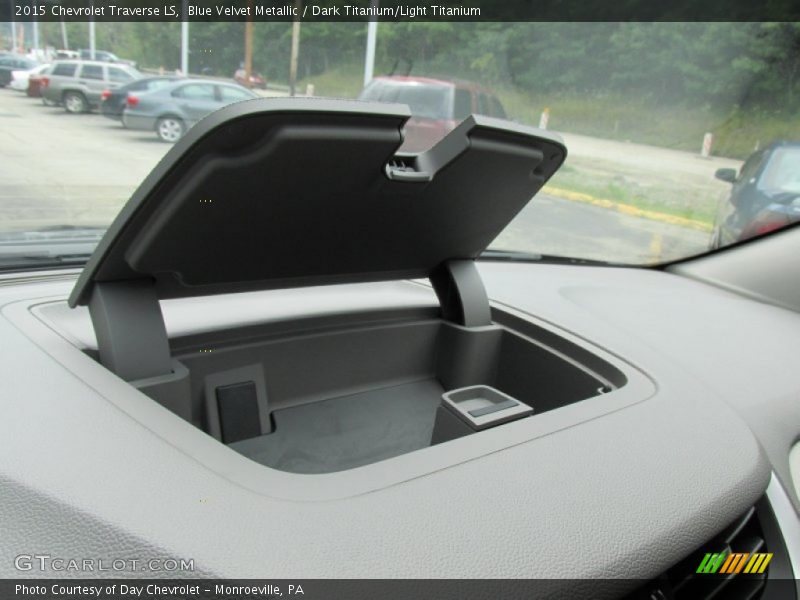 Blue Velvet Metallic / Dark Titanium/Light Titanium 2015 Chevrolet Traverse LS