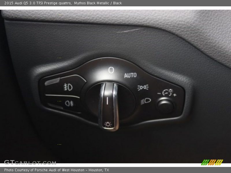 Controls of 2015 Q5 3.0 TFSI Prestige quattro