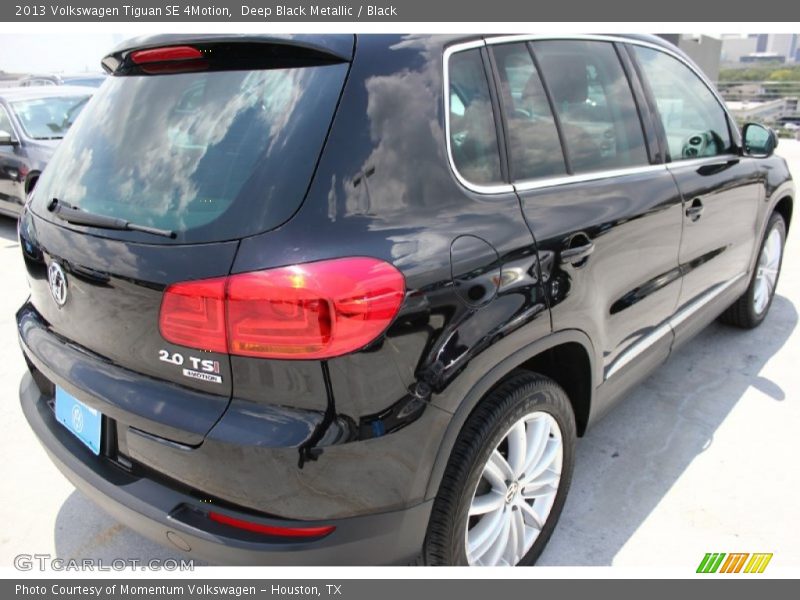 Deep Black Metallic / Black 2013 Volkswagen Tiguan SE 4Motion