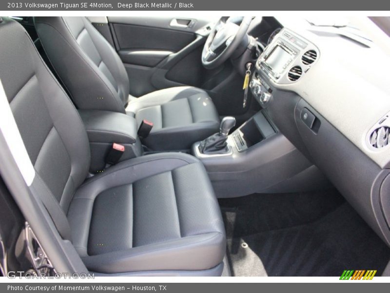 Deep Black Metallic / Black 2013 Volkswagen Tiguan SE 4Motion
