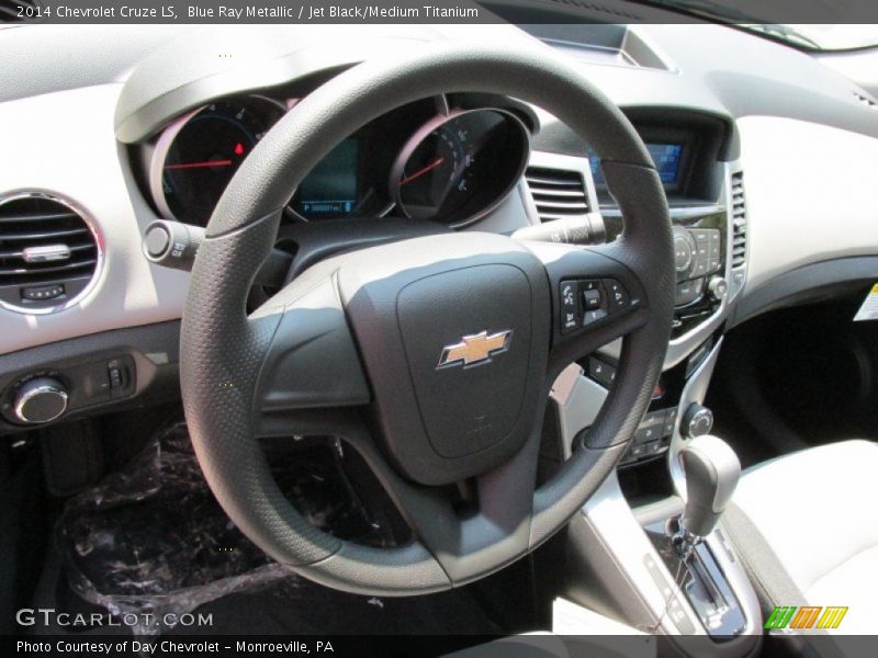 Blue Ray Metallic / Jet Black/Medium Titanium 2014 Chevrolet Cruze LS