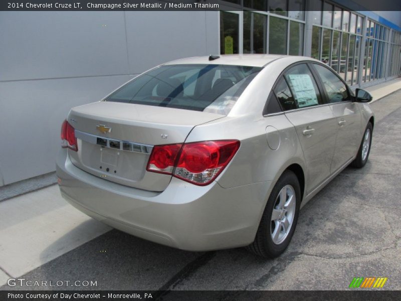 Champagne Silver Metallic / Medium Titanium 2014 Chevrolet Cruze LT