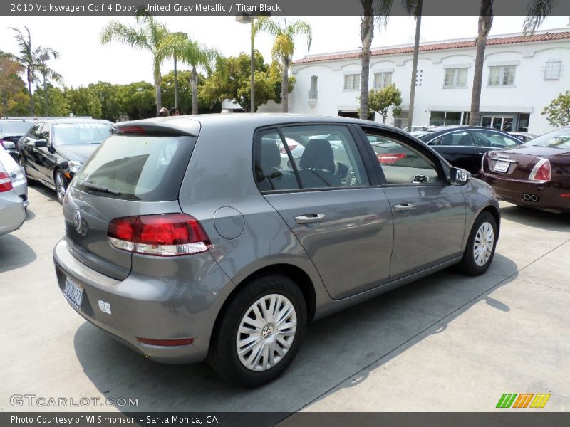 United Gray Metallic / Titan Black 2010 Volkswagen Golf 4 Door