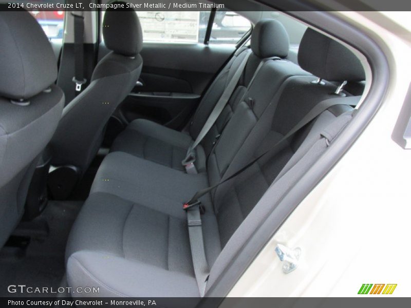 Champagne Silver Metallic / Medium Titanium 2014 Chevrolet Cruze LT