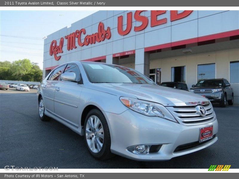 Classic Silver Metallic / Ivory 2011 Toyota Avalon Limited