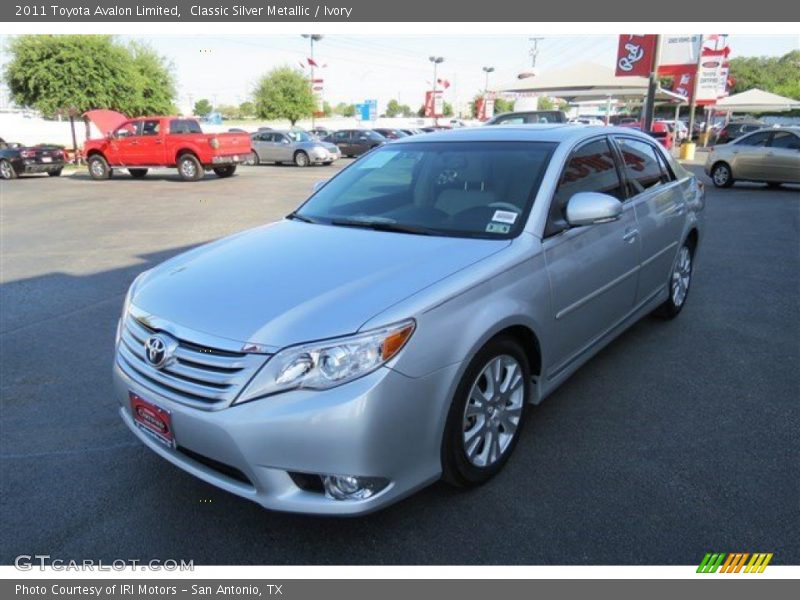 Classic Silver Metallic / Ivory 2011 Toyota Avalon Limited